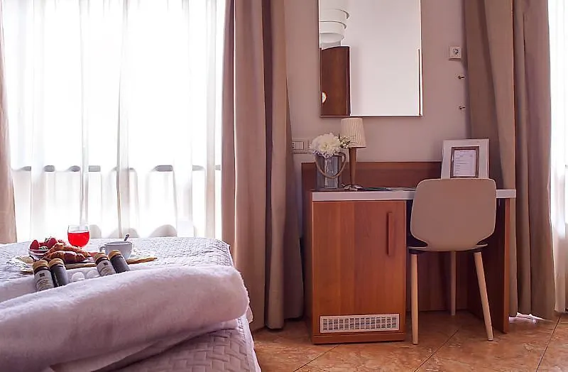 Hotel Ares Milano